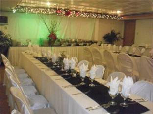 Villa Margarita Hotel Davao Zewnętrze zdjęcie
