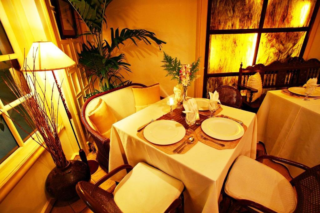 Villa Margarita Hotel Davao Zewnętrze zdjęcie