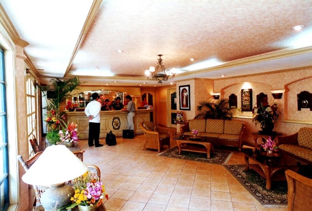 Villa Margarita Hotel Davao Zewnętrze zdjęcie