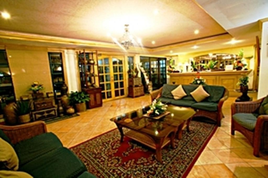 Villa Margarita Hotel Davao Zewnętrze zdjęcie
